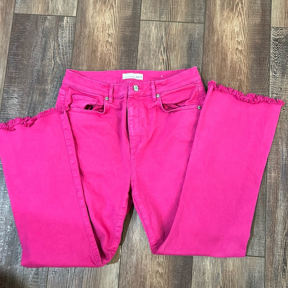 Loft Kick Crop in Hot Pink